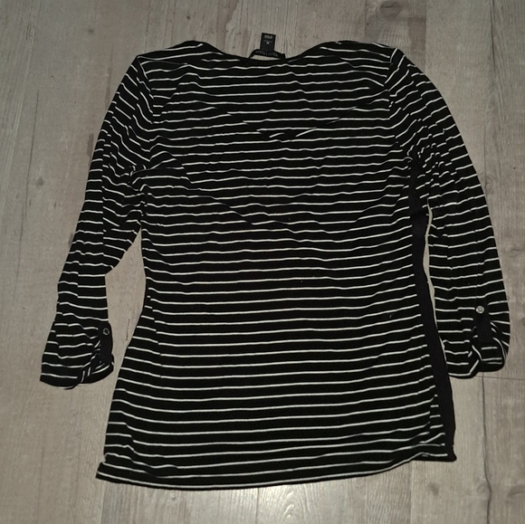 White House Black Market (WHBM) Striped scoop neck top Size: Medium - Picture 2 of 5